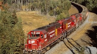 preview picture of video 'Canadian Pacific 4656 on Levack turn with a load of nickel ore'