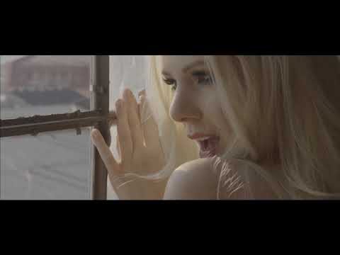 Akcent feat  Sandra N   Amor Gitana Official Music Video