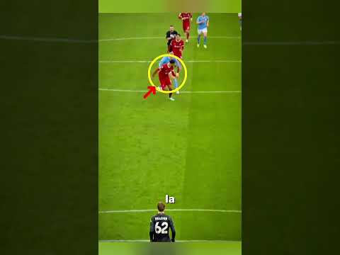 ¿Qué delantero sabe regatear y marcar?