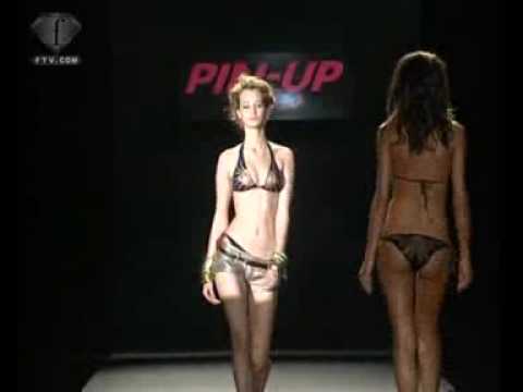 fashiontv | FTV.com - PIN UP STARS FULL SHOW MILAN FW P/E 2007