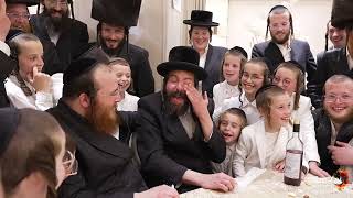 שמחת חתן וכלה בסטייל מיוחדחיקויי חתול, כלב, ברווז ותרנגול בחתונה חסידית Hasidic Wedding אברמי לוריא