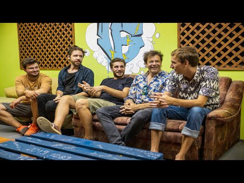 BOHEMIAN BETYARS – MAKUKA – ROAD MOVIE GUIDE TILLÁVAL