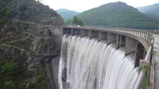 preview picture of video 'barrage de Villefort'