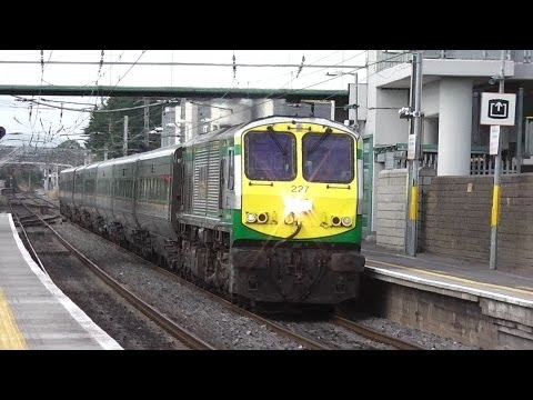 Irish Rail 201 Class Loco (227) + Enterprise (9004) - Howth Junction Station, Dublin