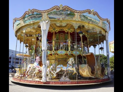 LE CARROUSEL