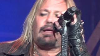 Motley Crue Vince Neil&#39;s Tearful Goodbye  plus &quot;Same Old Situation&quot; 12-31-2015