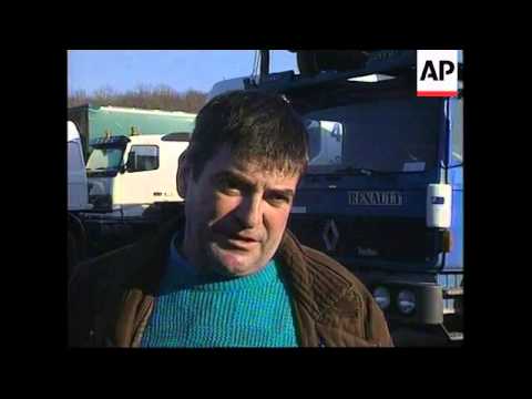 FRENCH/BELGIUM BORDER: TRUCKERS FORM BLOCKADE