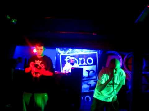 DRN - Fonobar WWA - Klipo KDZ - W Tym miejscu [Live Koncert] Kawa WNS (DarkoniaRecords.Eu)