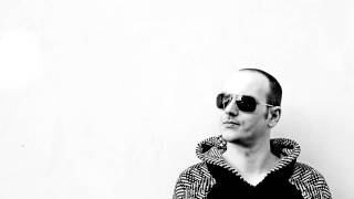 Christian Fischer vs. Hybrid - I Know