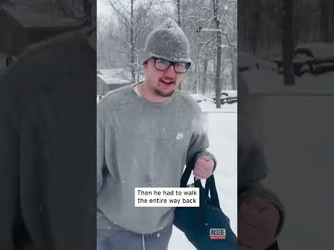 Pizza Guy Gets Measly $2 Tip After Delivering in Snowstorm #shorts