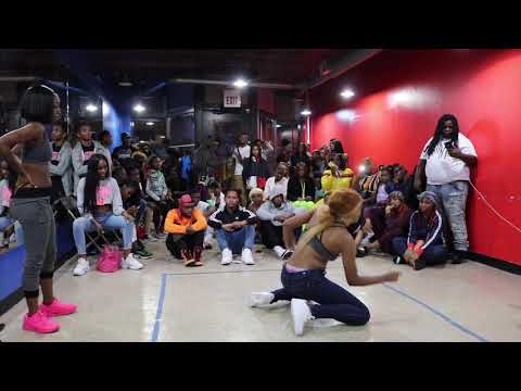 Astronaut Flee Present - "Combat Zone" | Jazya vs Brianna | Hiproll Battle