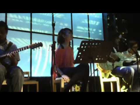 Acousticas - American Boy