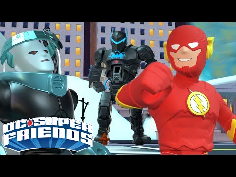 Batman Robot Can Beat The Freeze?!? | Kids Action Show | Super Hero Cartoons | DC Super Friends