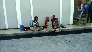 Download lagu LAGU DI LAMPU MERAH mp3 Download lagu LAGU DI LAMPU MERAH mp3