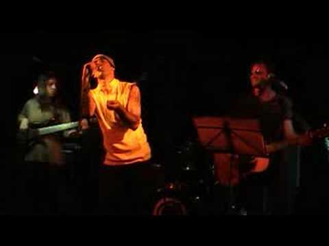 Rodrigo Santos & AuditivA - Nunca Desista do Seu Amor