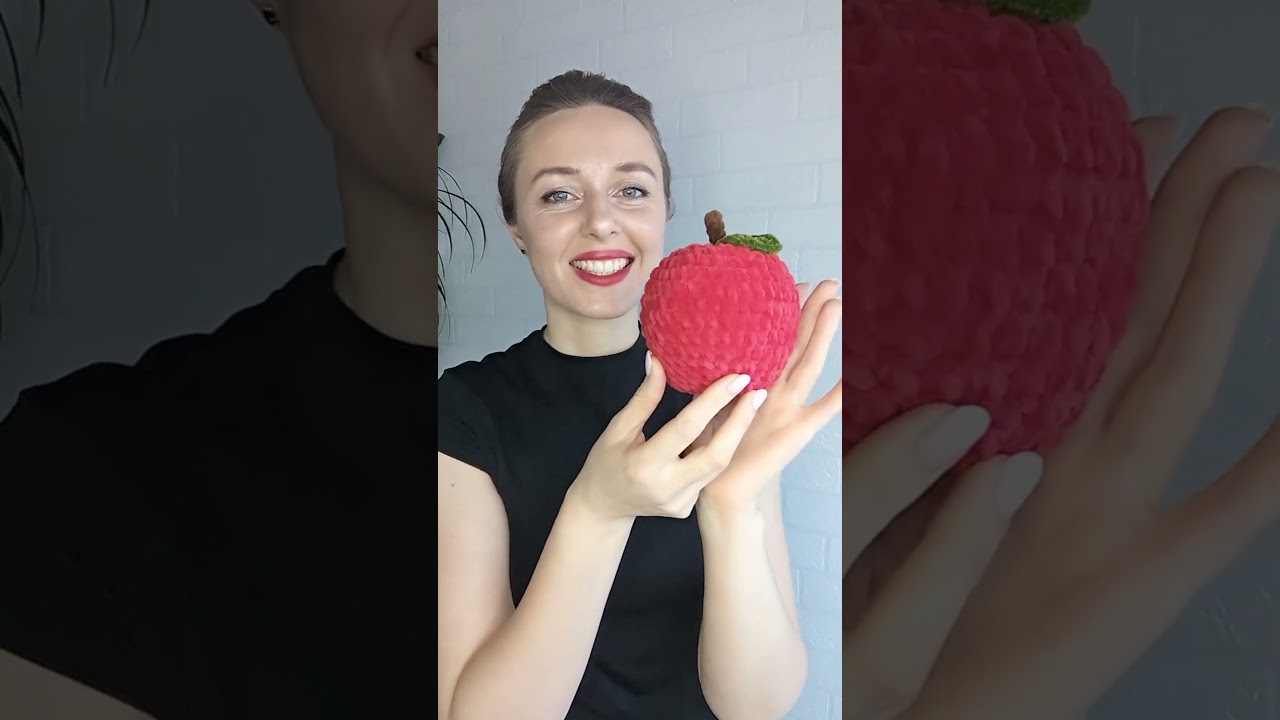 Crochet apple FREE tutorial #crochettutorial #easycrochettutorial #crochetapple #amigurumi