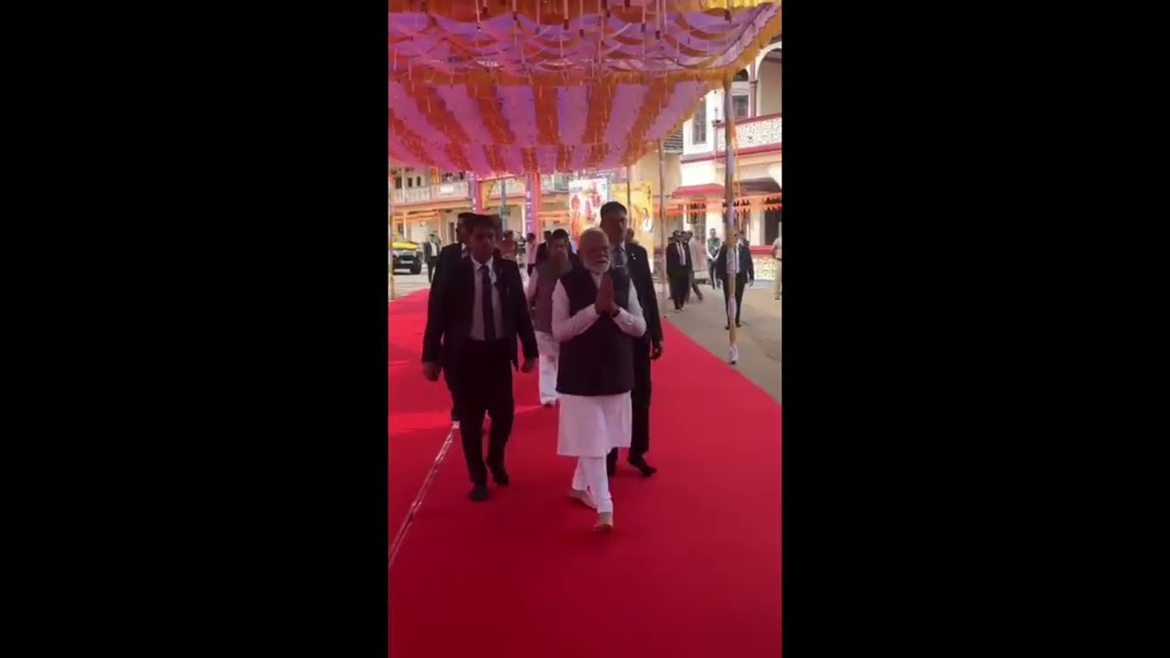 उडुपी स्थित श्री कृष्ण मठ के कुछ खास पल। यहाँ आना एक दिव्य अनुभव है: नरेन्द्र मोदी