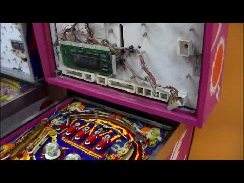 Repairing a 1978 Williams Phoenix Pinball Machine - RISE FROM THE ASHES,  You Neglected Old-Timer!