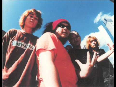 Real Reggae - Earth Shaker