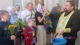 В Николаеве отмечают Святую Троицу (фото, видео)