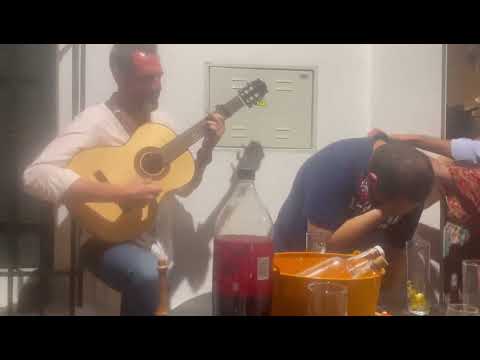 UNA DE LAS SEVILLANAS MAS EMOTIVAS Y BONITAS QUE PODRAS ESCUCHAR