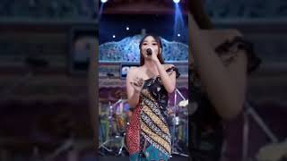 Download lagu Runtah - difarina indra Della - om Adella #runtah #difarinaindra #dangdut #omadella mp3