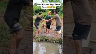 Download lagu Jangan Nonton Nanti Dosa | Video Lucu Bikin Ngakak #ngakak #comedy #funny #lucu mp3