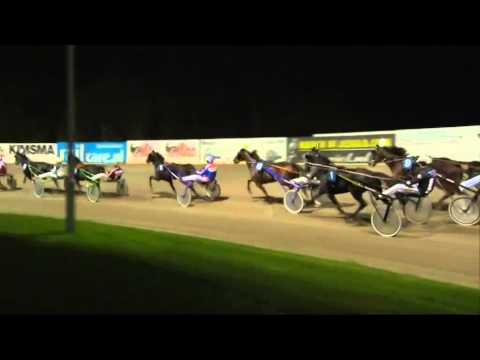 Victoria Park Wolvega 5-12-2014 KOERS 2 DACEY BOKO - A. KELM