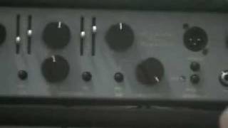 Video thumbnail for A First Look: Ashdown Engineering ABM-500 EVO III by forerunnermusicgroup