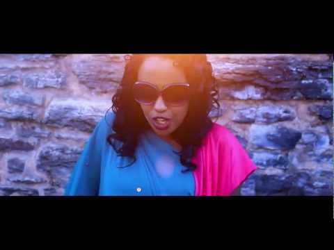 Heestii Dheef 2012 - Hodan Abdirahman & Nuur Cade Official Video