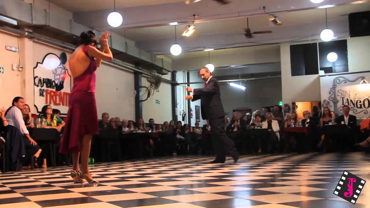 VIDALA BARBOZA Y OMAR CACEREZ en el Sin Rumbo (Folklore: La Algarrobera)