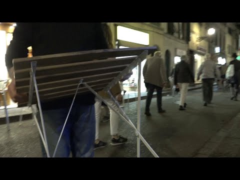 Firenze, ore 18. Chiudono i locali dell'aperitivo: "Ci aiutino, non sappiamo come fare"