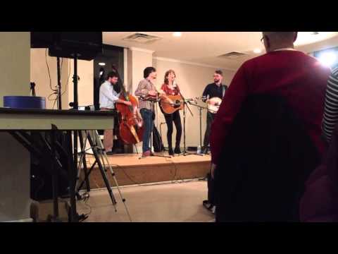 Molly Tuttle and her band - You Didn't Call My Name