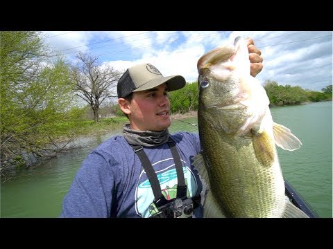 download lagu mp3 mp4 Big Mouth Bass, download mp3 Big Mouth Bass free download, download mp3 Big Mouth Bass