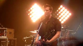 Them Crooked Vultures &#39;Reptiles&#39; LIVE in HD Plymouth Pavillions 10/12/09