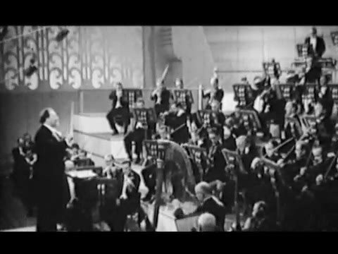 Sir Henry Wood conducts Shepherds Hey (Grainger)