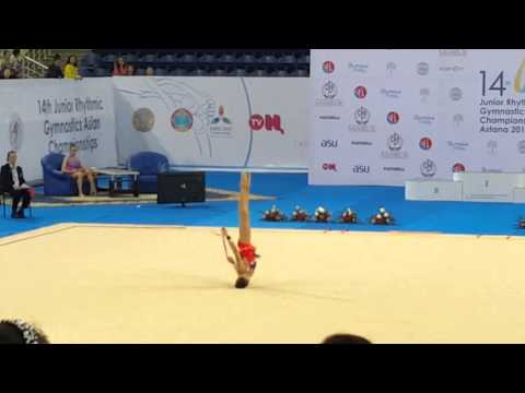 Алина Адильханова чемпионка Азии по художественной гимнастике среди юниоров