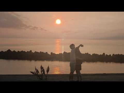 恋人の聖地　夏（村上市瀬波温泉）Lovers' Sanctuary   Summer Senami Hot Springs, MurakamiCity, Japan