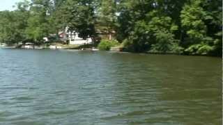 preview picture of video 'Boating on Beseck Lake, Middlefield, CT 2012-08-30'