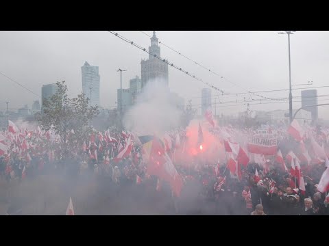 Huge crowds gather in Warsaw for Polish independence day demonstration | AFP