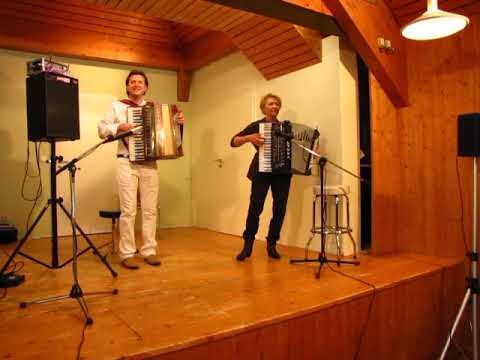 Christa Behnke Weltmeister Tanzende Finger mit Christian E.  Alpenkönig Schlagerwind Alpenchris