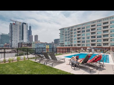 A few apartments available at a new West Loop boutique building