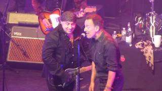 I Don&#39;t Want to go Home - Little Steven with Bruce Springsteen - May 27, 2017