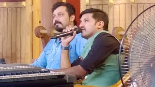 Malare Song by Vijay Yesudas @ Amrita Clg, Amritapuri