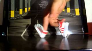 Red Bull BC One Fingerbreakin':WEI