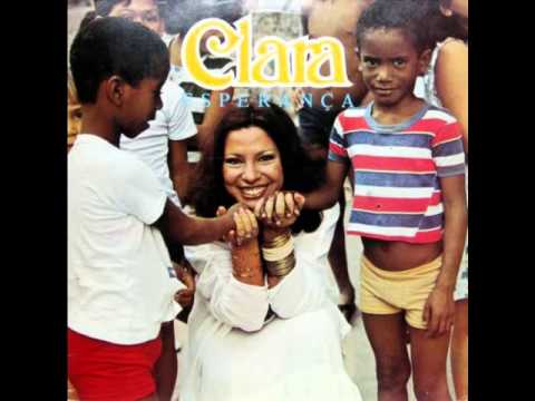 CLARA NUNES -  E'  favela