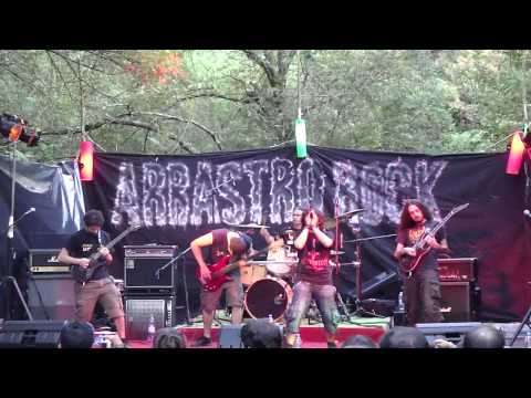 Distilling Pain - Words Forsaken (Live @ Arrastro Rock 2011)