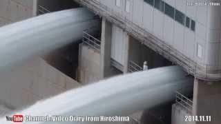 preview picture of video '広島の風景 2014 秋 Part 48 温井ダム 2/2 放流 安芸太田町 Scenery of Hiroshima 2014 Autumn,Nukui Dam,AkiOota Town'