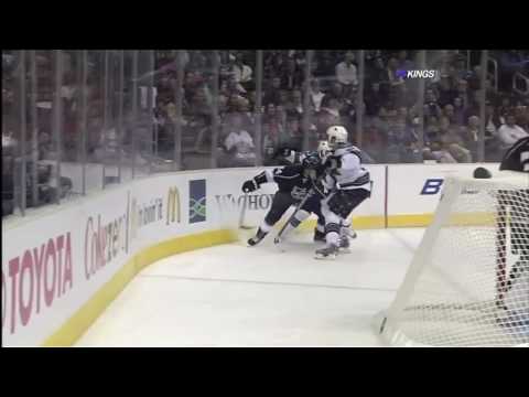 Jody Shelley vs Raitis Ivanans