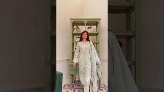 Pistachio Green Embroidered Lawn Suit - Video 3
